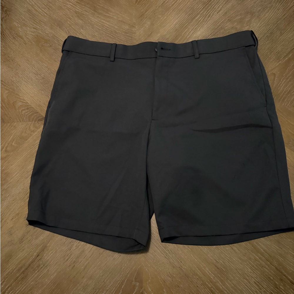 Men's PGA Tour Gray Shorts